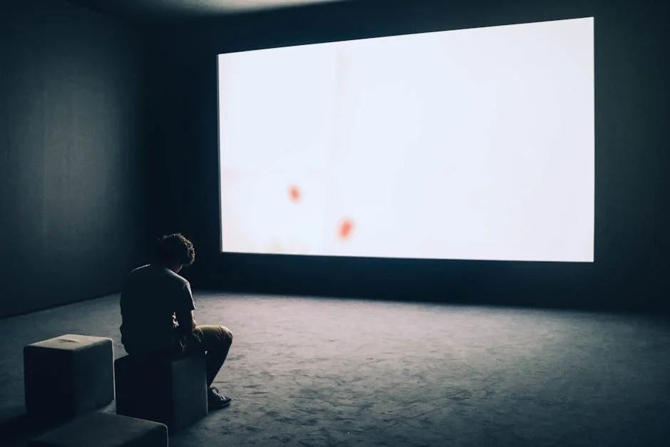 How to Pick the Right Projector Screen Size